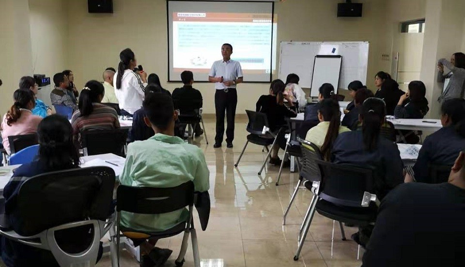 某美资航空部件公司班组长培训