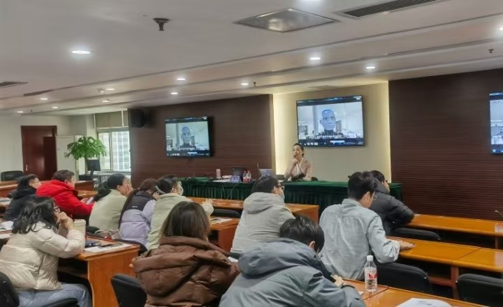 某外贸股份公司“教练式领导”培训